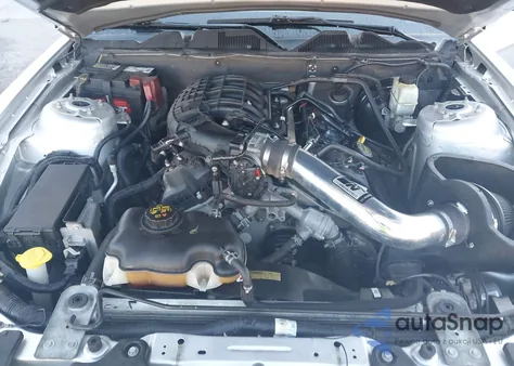 2014 Ford Mustang V6 from USA, damaged, VIN 1ZVBP8AM0E5281440